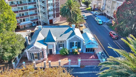 5 Duke Road, Rondebosch 