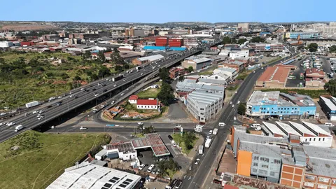 Fuel Site with Triple Net Lease On Auction: 15 Heidelberg Road, Johannesburg South