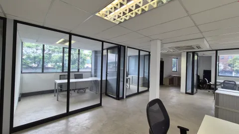 359 Rivonia Boulevard, Rivonia