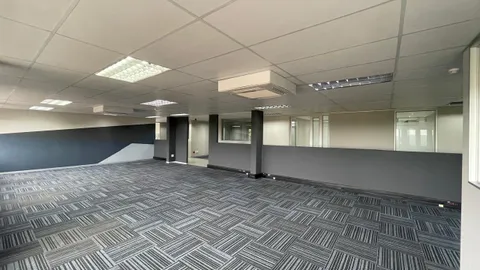 Cresta Junction & Eva Park, Cnr Beyers Naude Dri and Judges Avee, Randburg