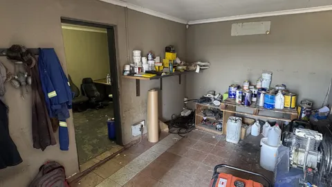 31 View Point Road, Bardene, Boksburg, 1459