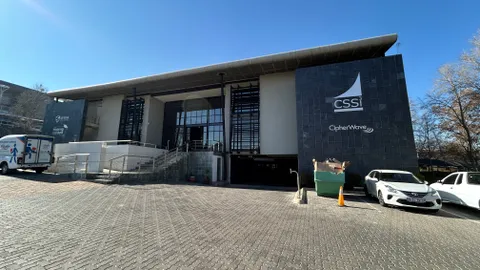 28 Augrabies Rd, Vorna Valley