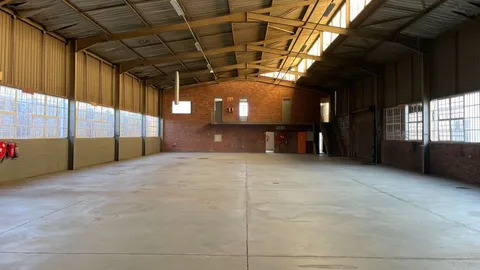 12 Axle Dr, Clayville