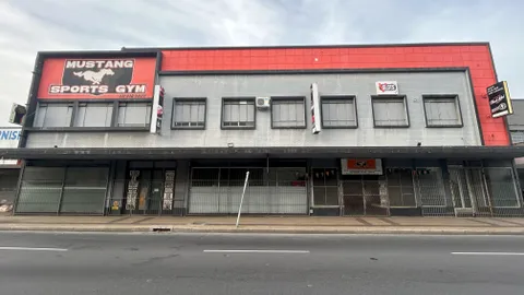 11`4-116 Voortrekker road, Parow