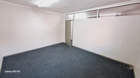 12 Howard Studios, 1 Sheldon Way