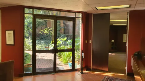 8 Sherborne Rd, Parktown