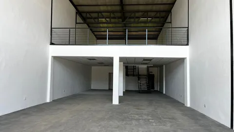 9 Campbell Rd, Fourways