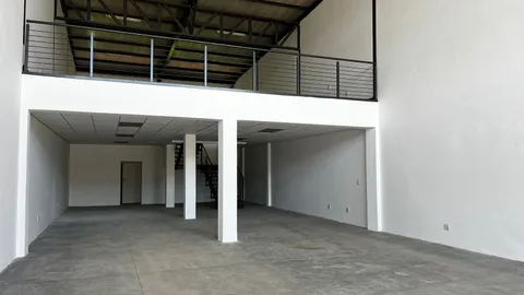 9 Campbell Rd, Fourways