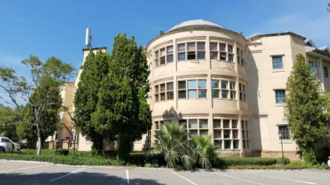 2 Sunninghill Crescent, Sunninghill