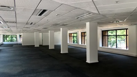 Sandton Close, Cnr Norwich Close and 5th Street, Sandton