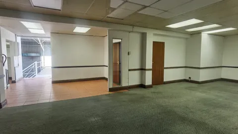 9, 875 16th Rd, Randjespark