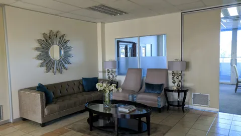 490B Smuts Drive, Halfway Gardens