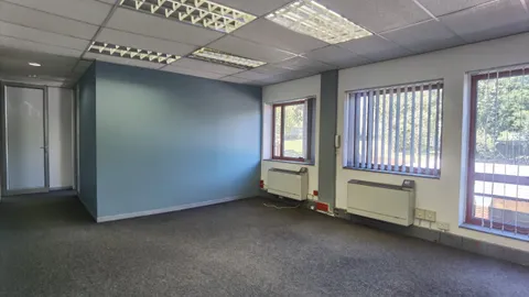 142 Western Service Rd, Woodmead