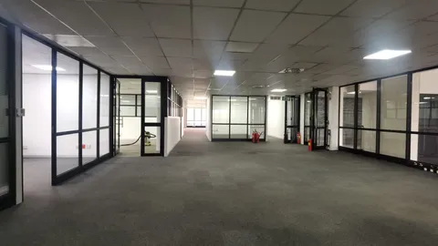 28 Augrabies Rd, Vorna Valley