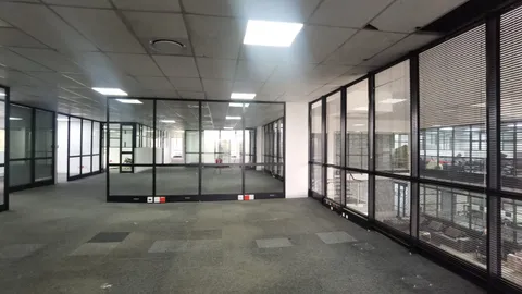 28 Augrabies Rd, Vorna Valley