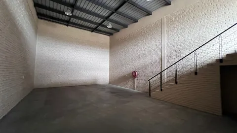 Pomona Junction Business Park - Cnr. Constania & Boncretion Street, Pomona