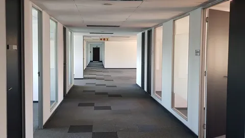 28 Saddle Dr, Woodmead