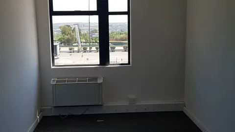 28 Saddle Dr, Woodmead