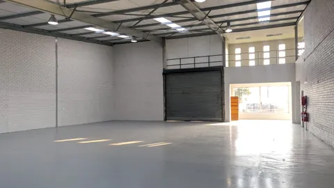 Waterfall Crossing, Cnr Old Pretoria rd & James Cr, Midrand