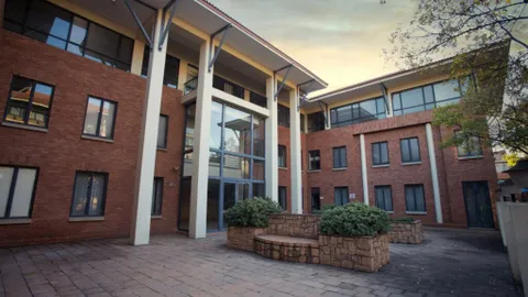 1 Simba Road, Sunninghill