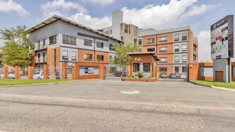 14 Eglin Road, Sunninghill