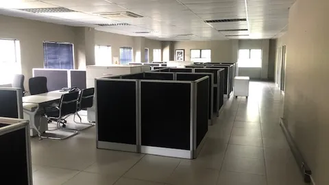 Castle View Office Block, Cnr Lois Avenue and Tsitsa Road, Erasmuskloof, Pretoria