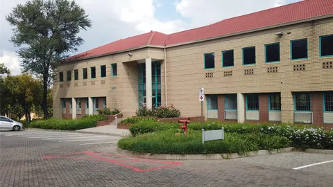 84 Bekker Rd, Waterfall