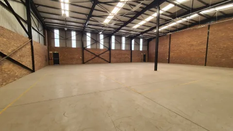 19 Tile Cres, Clayville