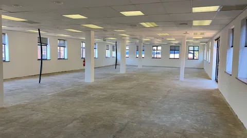 2060, 26 Peter Place