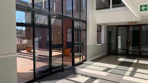 2060, 26 Peter Place