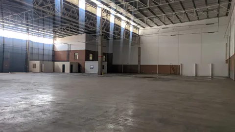 Twenty One Industrial Park, 16 Purlin Street, Clayville