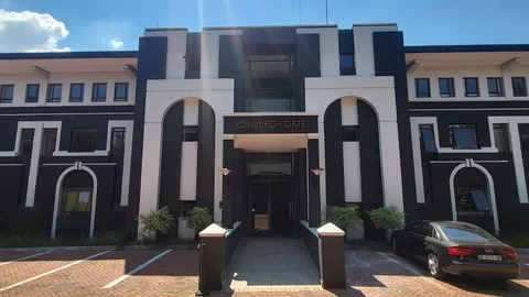 Hyde Park Lane, 407 Hyde Ln