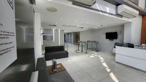 Lakeside 3 , 263A West Avenue, Die Hoewes, Centurion