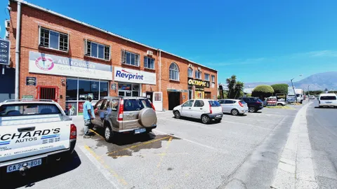 6 Honeywell road, Retreat