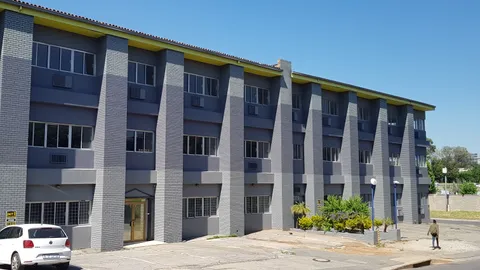 4 Chadwick Avenue, Wynberg