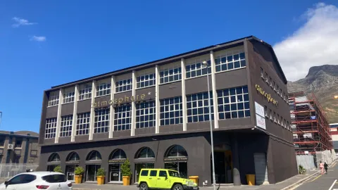 224 Sir Lowry Road, Cape Town