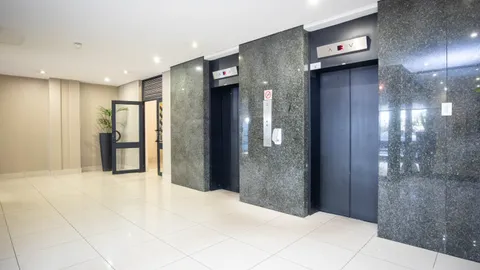 132 Jan Smuts Avenue