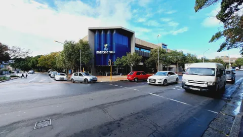 Riverside Mall, 95 Main Road, Rondebosch