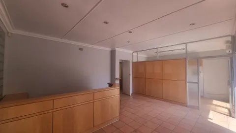 77 Bristol Road, Parkwood