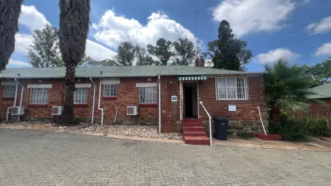 8/10 High Street, Modderfontein