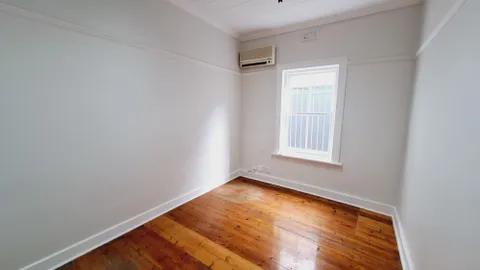 5 Duke Road, Rondebsoch 