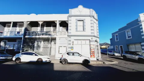 211  Bishop Road, Observatory