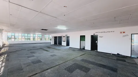 Shoprite Athlone, Cnr Birdwood and Cornhill Rd, Athlone