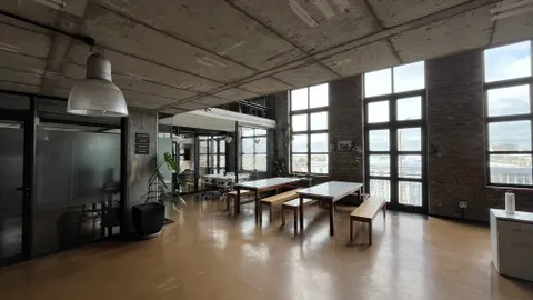 The Old Castle Brewery, The Studios, 6 Beach Road