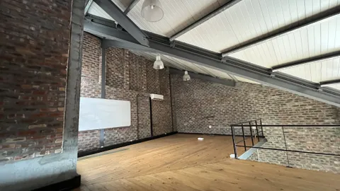 20250519_121515561_iOS.