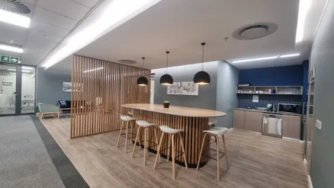 35 Lower Long Street