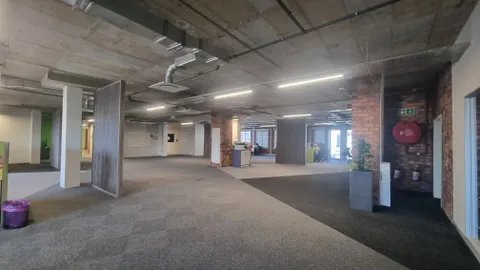 Sovereign Quay, 34 Somerset Road, Green Point