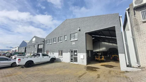 24 Eagle St, Okavango Park, Cape Town, 7560, South Africa