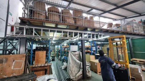 13 Gamka St, Stikland Industrial