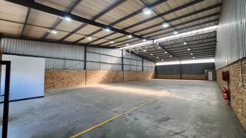 6 Rover Rd, Rustivia